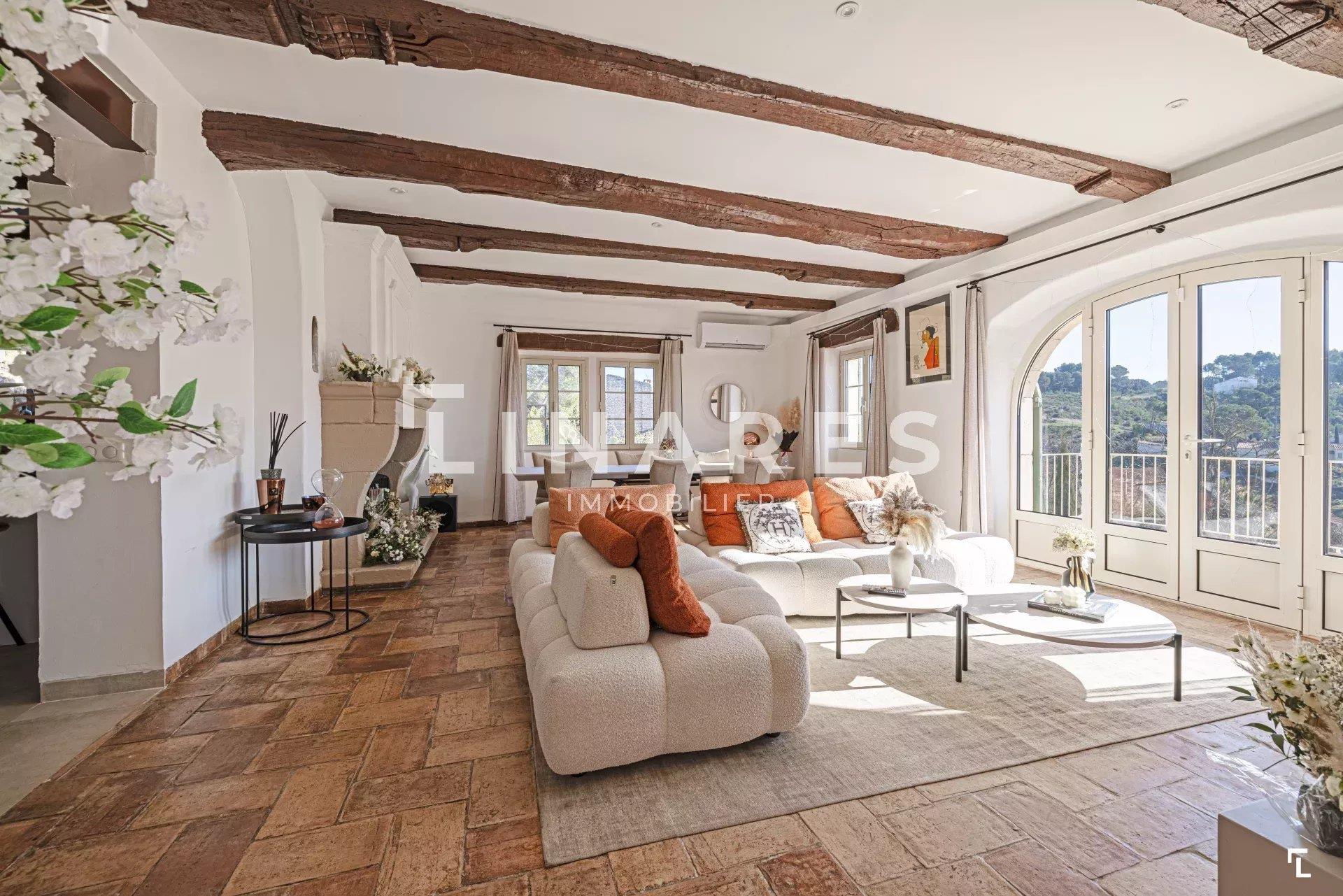 Maison à louer, 300m², Aix-en-Provence