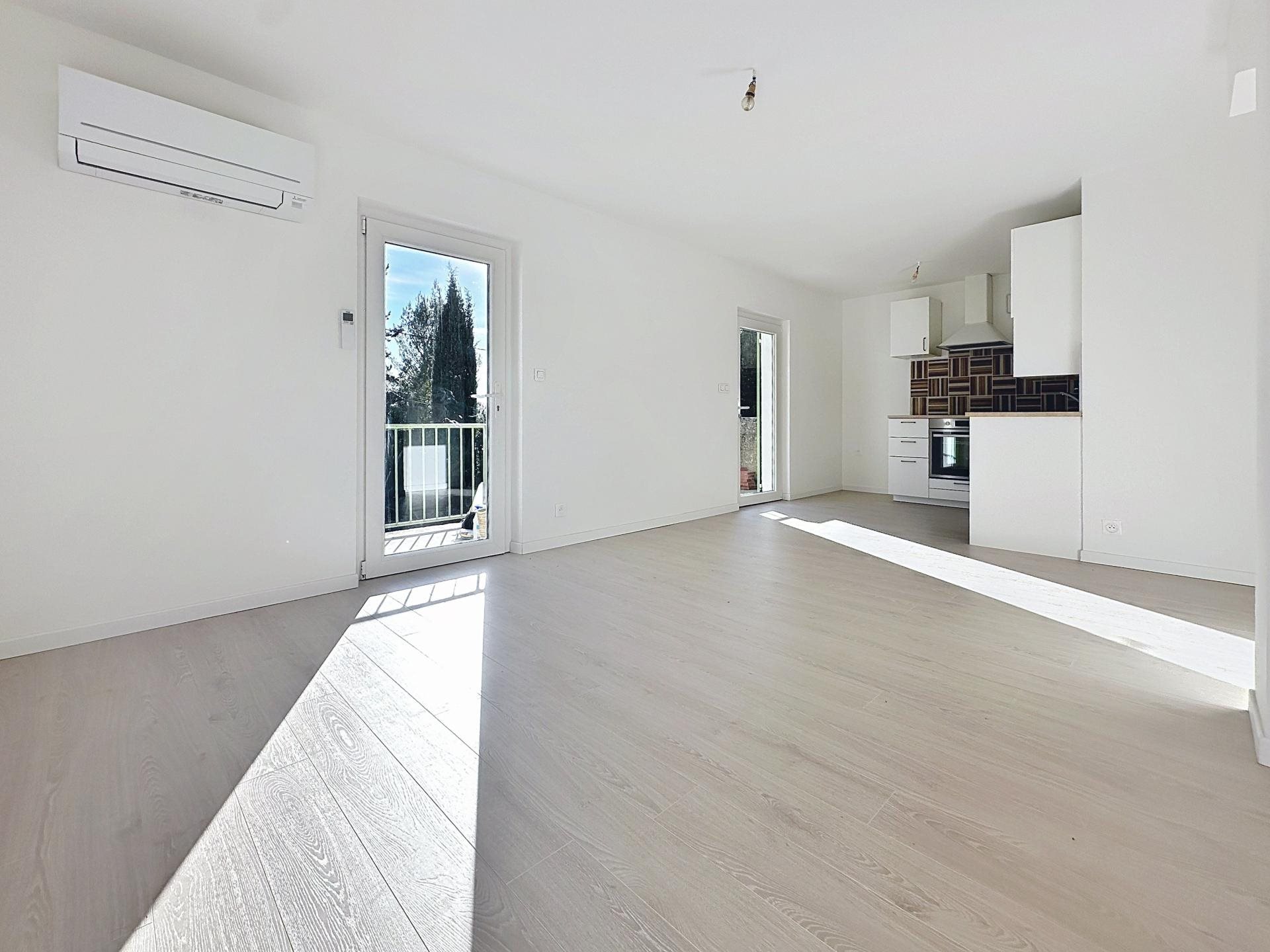 Appartement à louer, 50m², Oraison