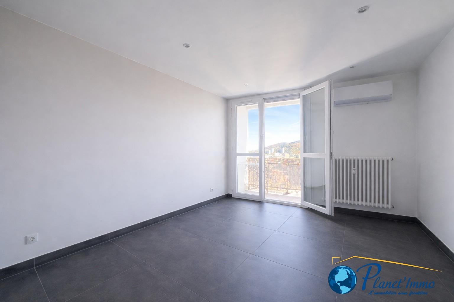 Appartement à vendre, 89m², Saint-Etienne