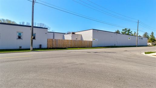 80, avenue Second Ouest N3y2p3 Sl
