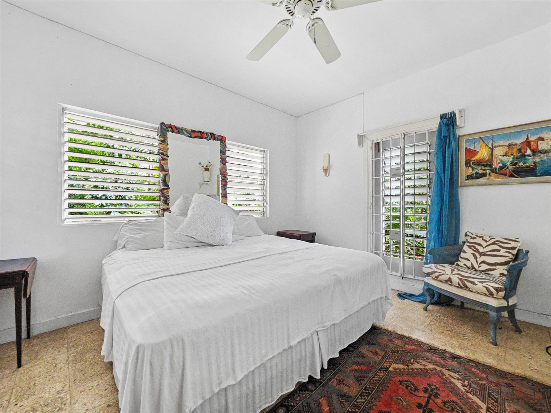 98 San San Estate Sl