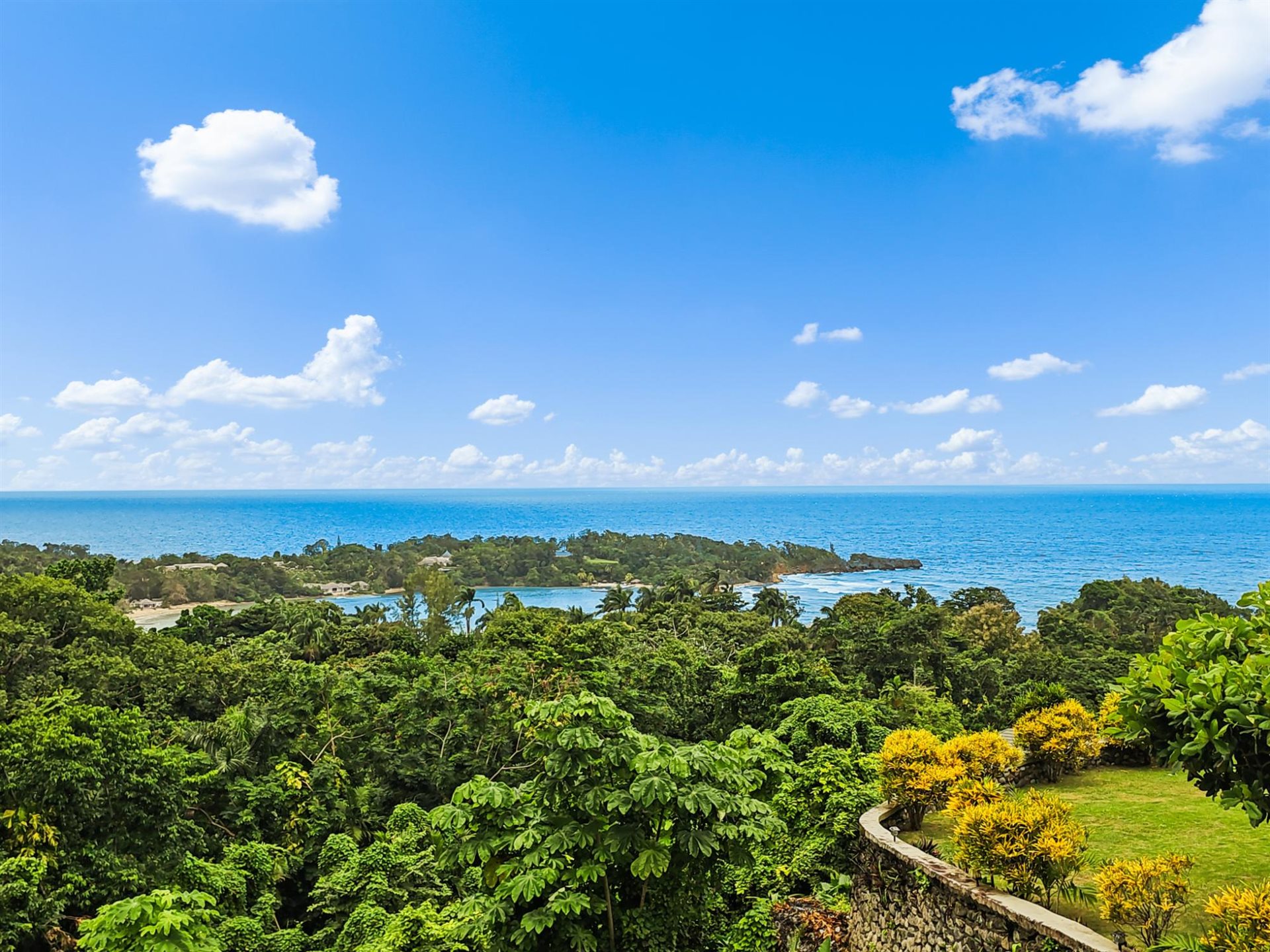 98 San San Estate Sl