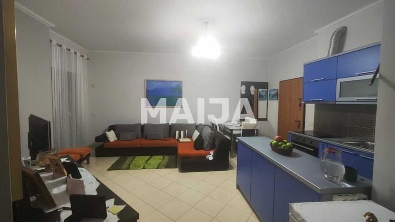Purchase: Apartment (9401)