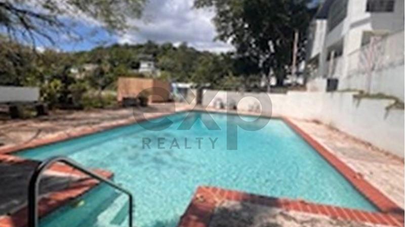 Purchase: House (00918)