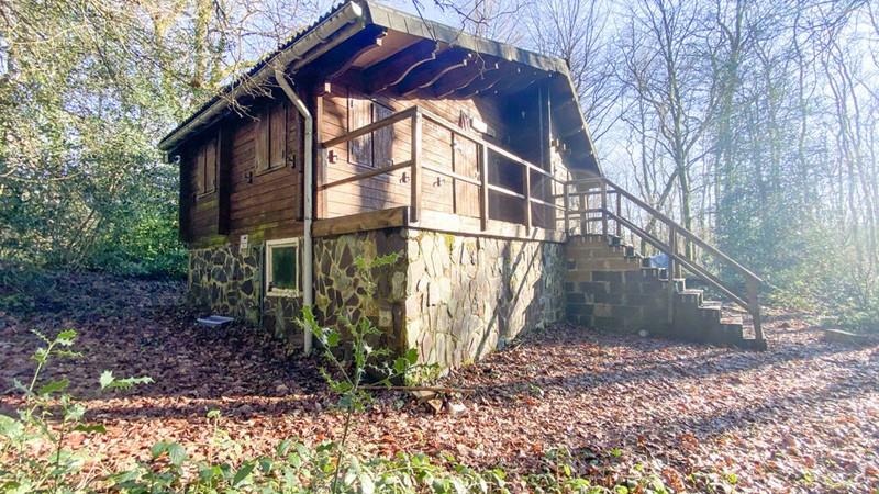 2 bedroom chalet in the middle of the woods
