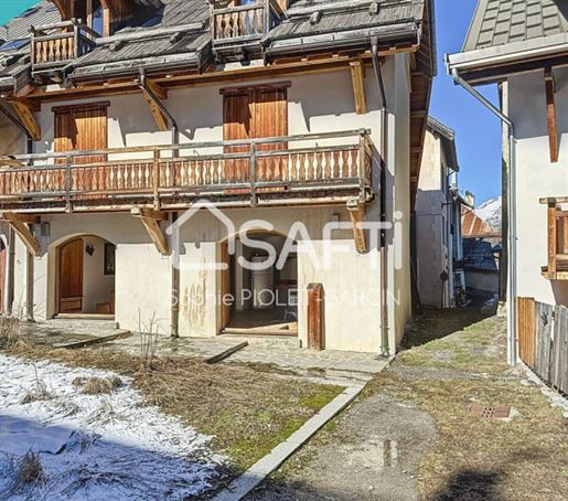 Maison / Villa • La Salle-les-Alpes • 1 850 000 €