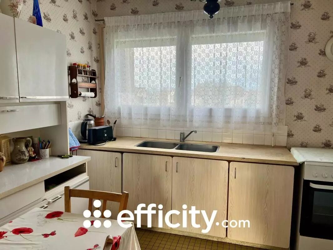 Appartement à vendre, 67m², Pont-Sainte-Marie