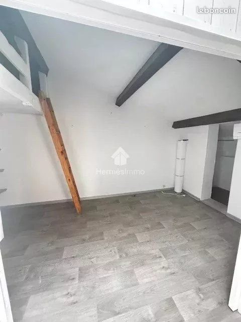 Appartement à louer, 62m², Roquevaire