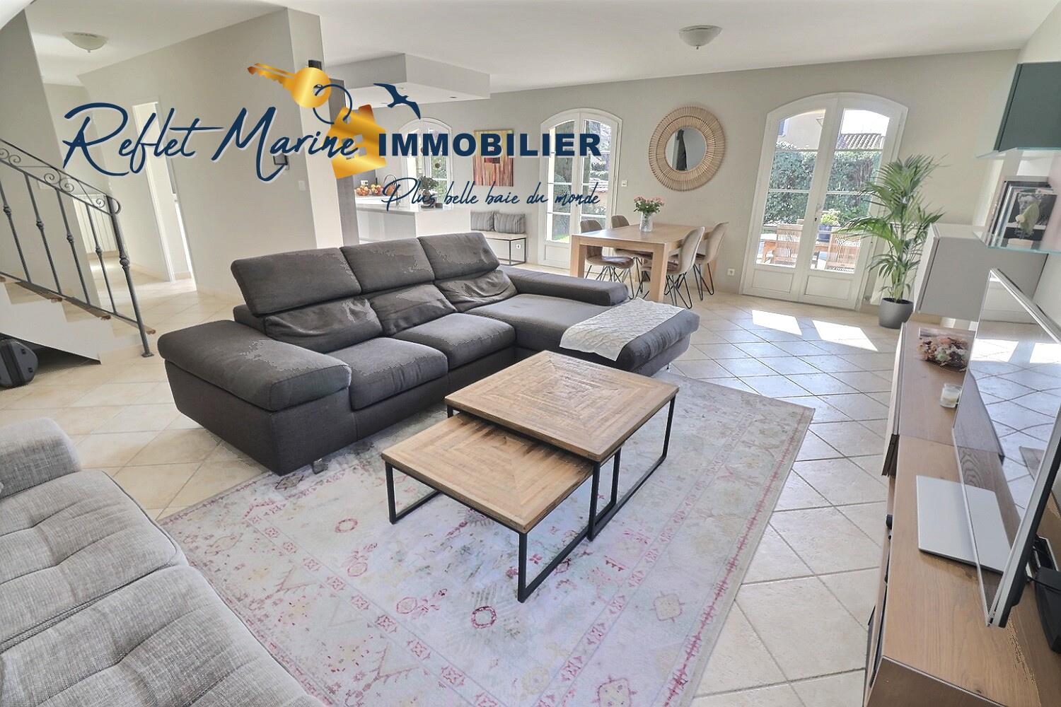 Maison à vendre, 151m², Saint-Cyr-sur-Mer