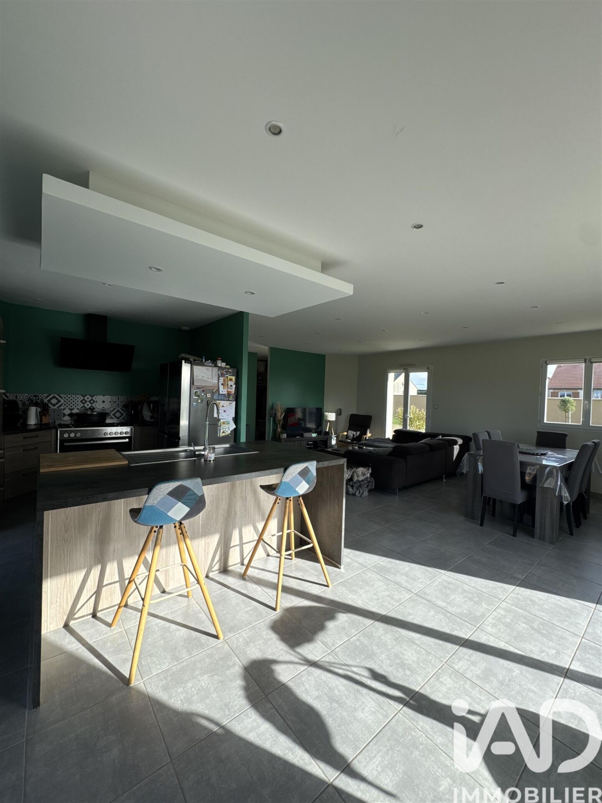 Maison à vendre, 122m², Etréchy