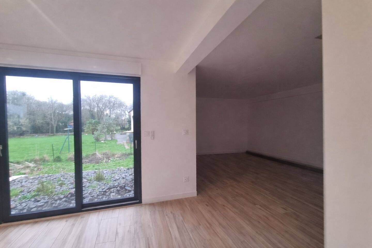 Maison à louer, 122m², Saint-Georges-d'Elle