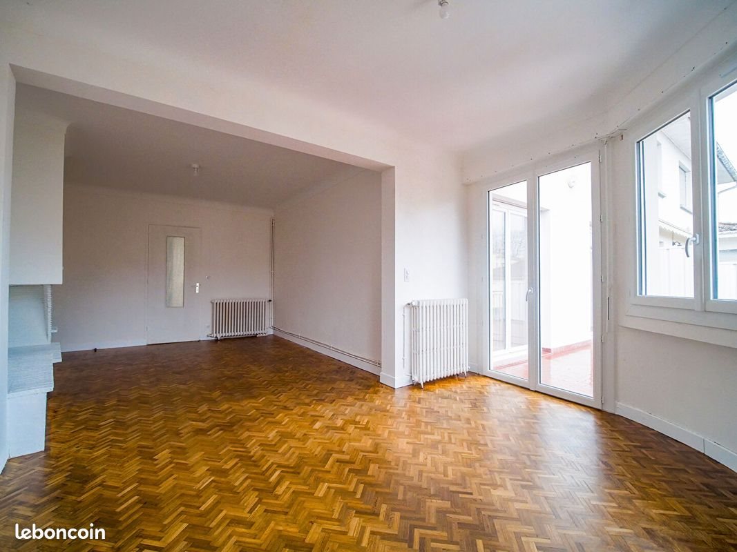 Appartement à louer, 99m², Aire-sur-l'Adour