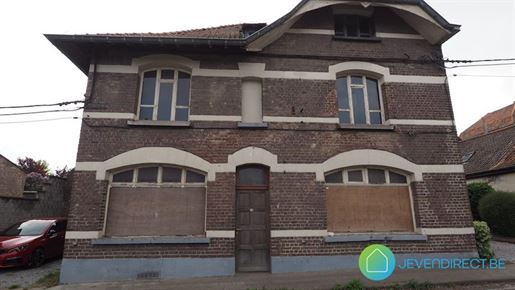 Purchase: House (7500)