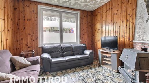 Purchase: House (6000)