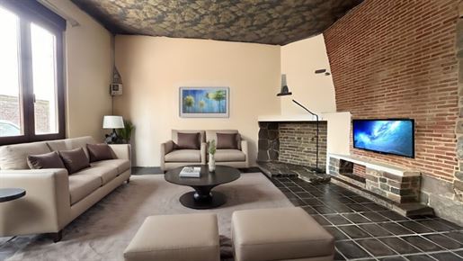 Purchase: House (6000)