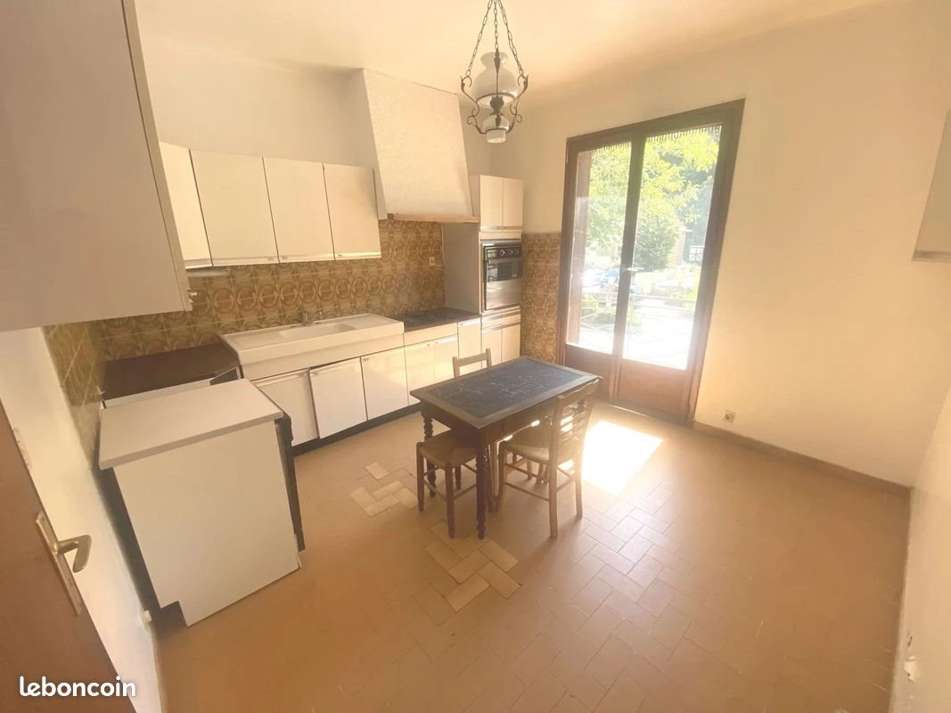 Appartement à vendre, 124m², Puget-Théniers