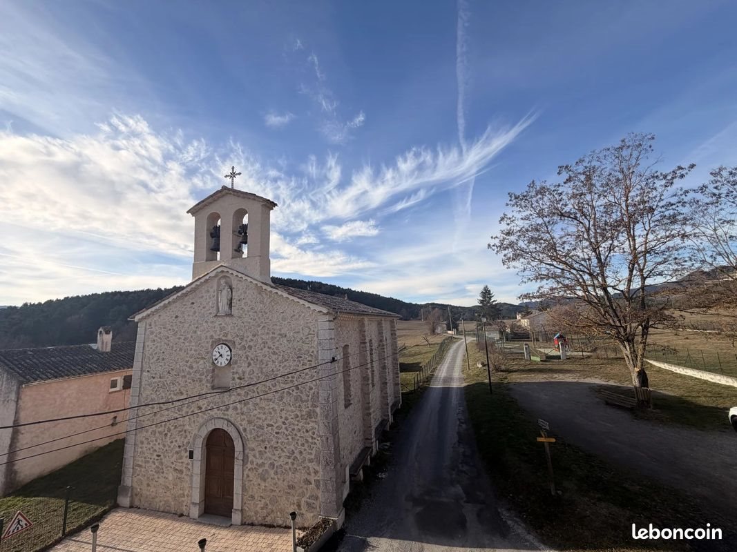 Appartement à louer, 59m², La Penne