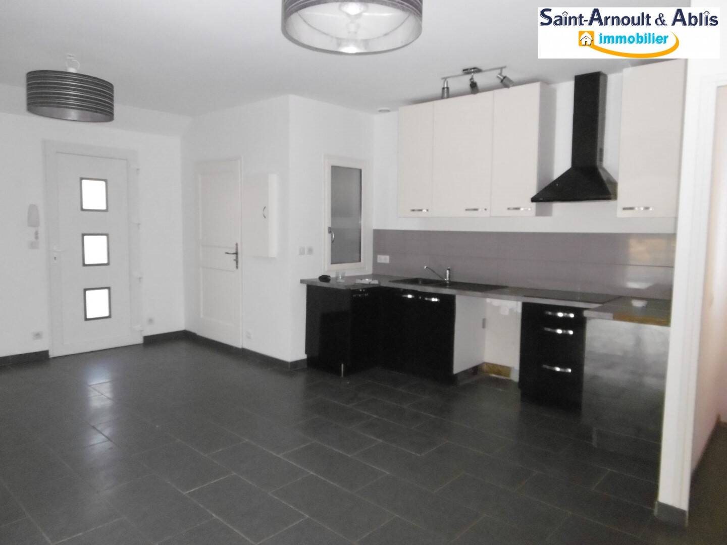 Maison à louer, 81m², Ponthévrard
