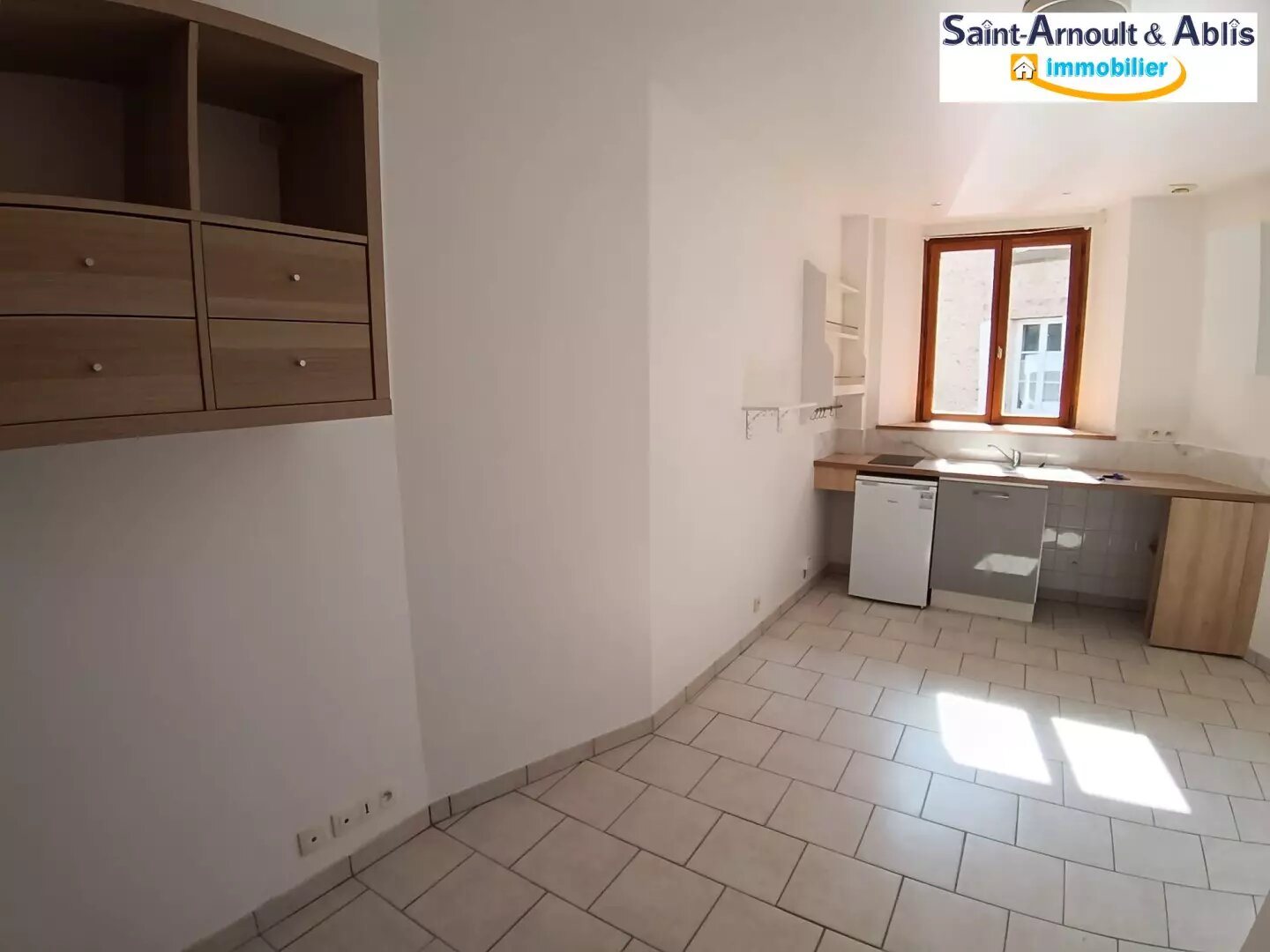 Appartement à louer, 17m², Saint-Arnoult-en-Yvelines