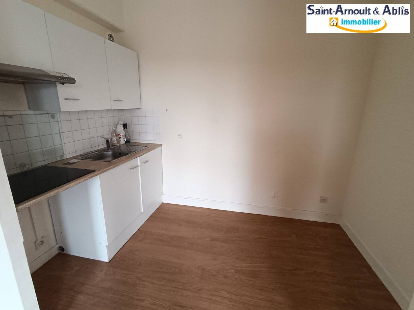 Appartement à louer, 60m², Saint-Arnoult-en-Yvelines