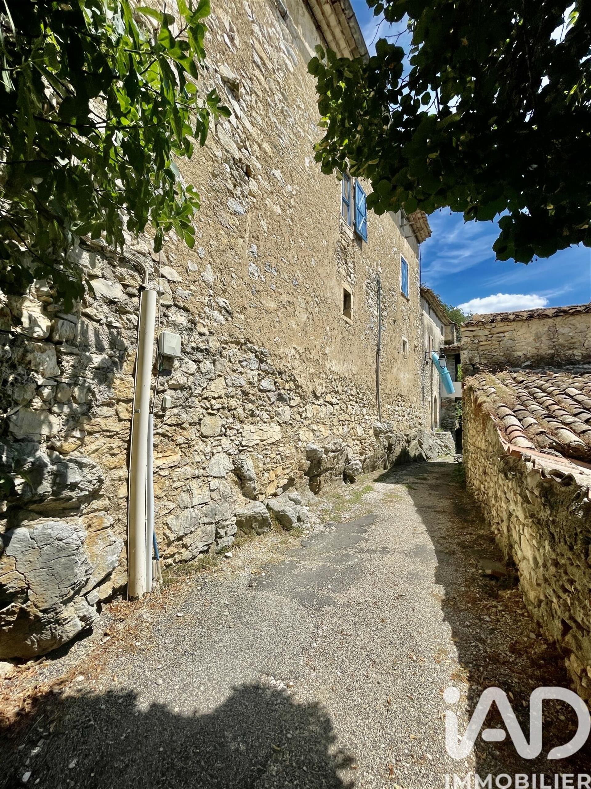 Maison à vendre, 140m², Lussan