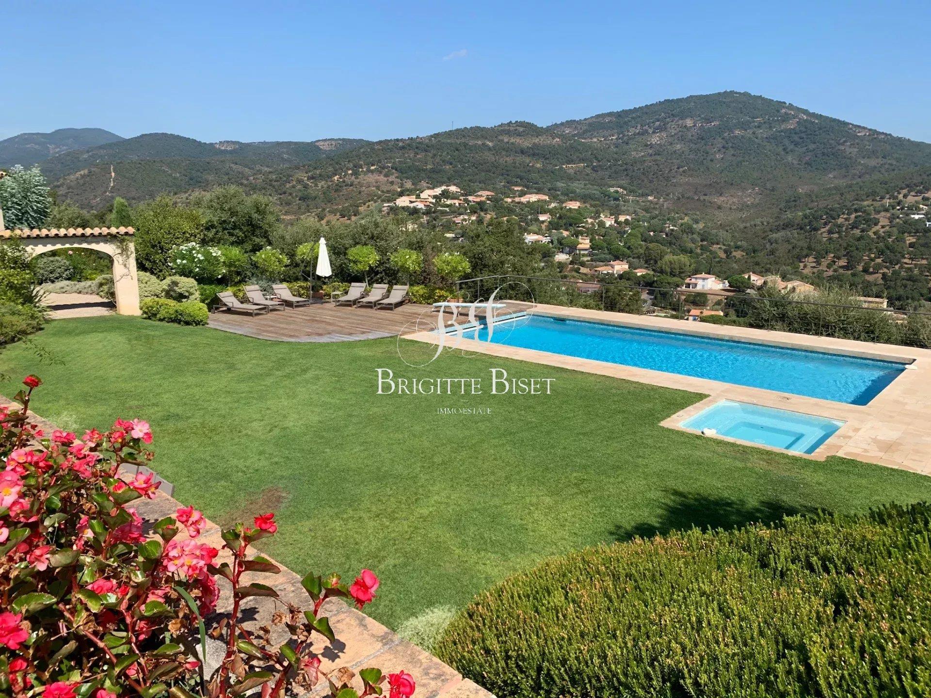 Villa for sale with sea view in Sainte Maxime