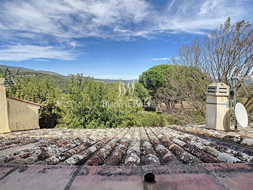 Très jolie maison de Hameau à plus ou moins 4km du village