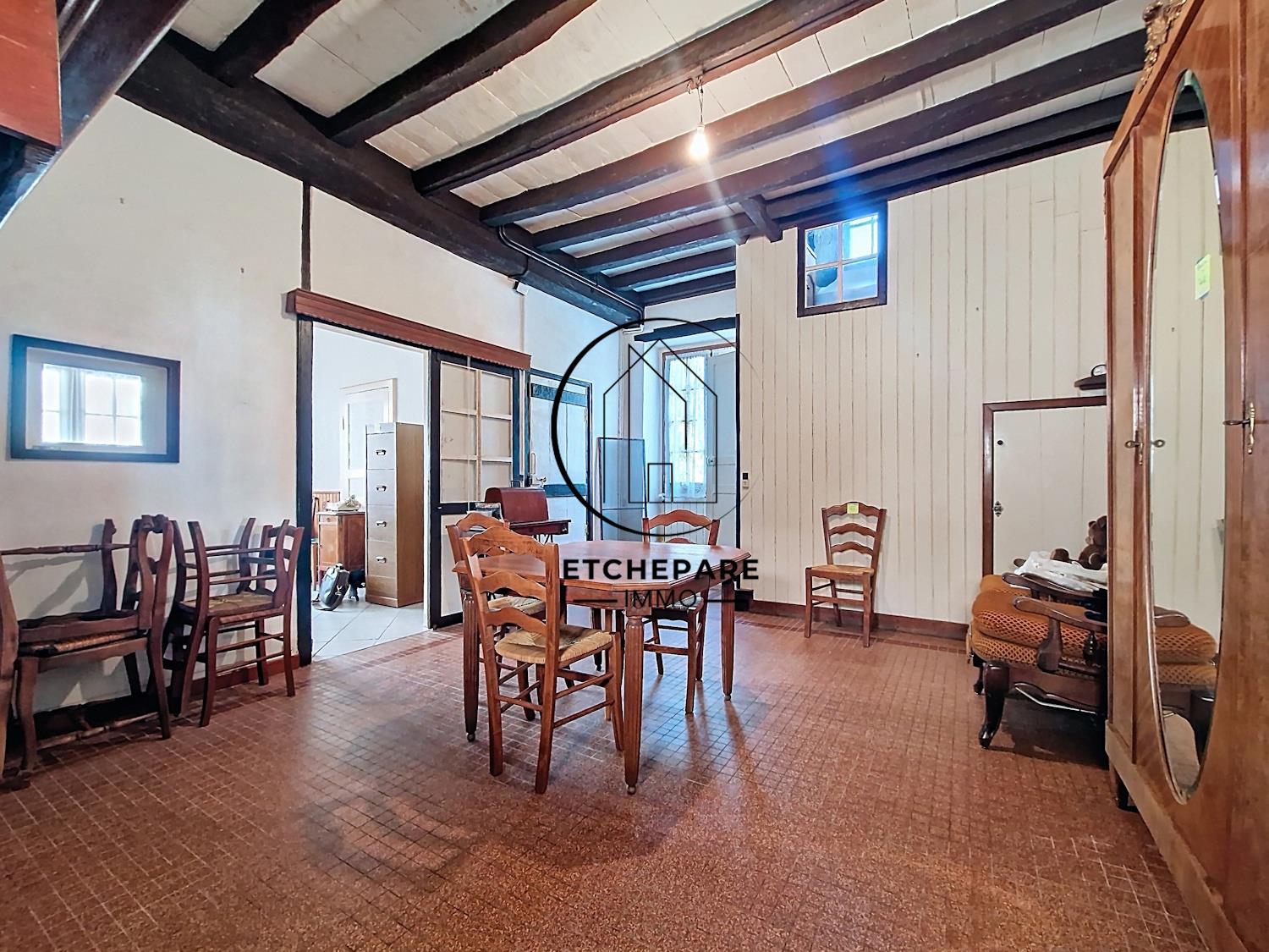 Maison à vendre, 276m², Garris