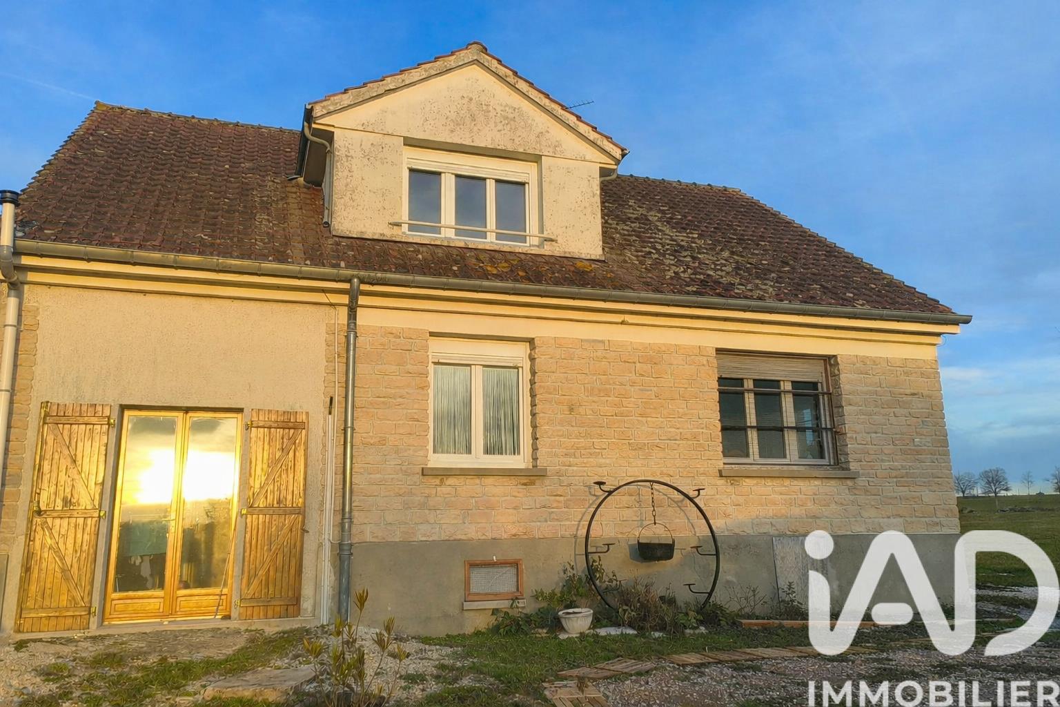 Maison à vendre, 104m², Amance