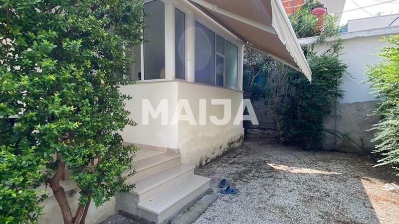 Purchase: House (9401)