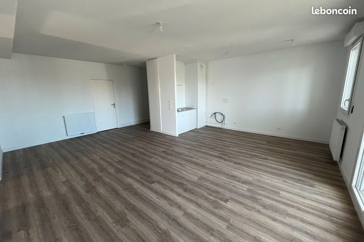 Appartement à vendre, 87m², Romagnat