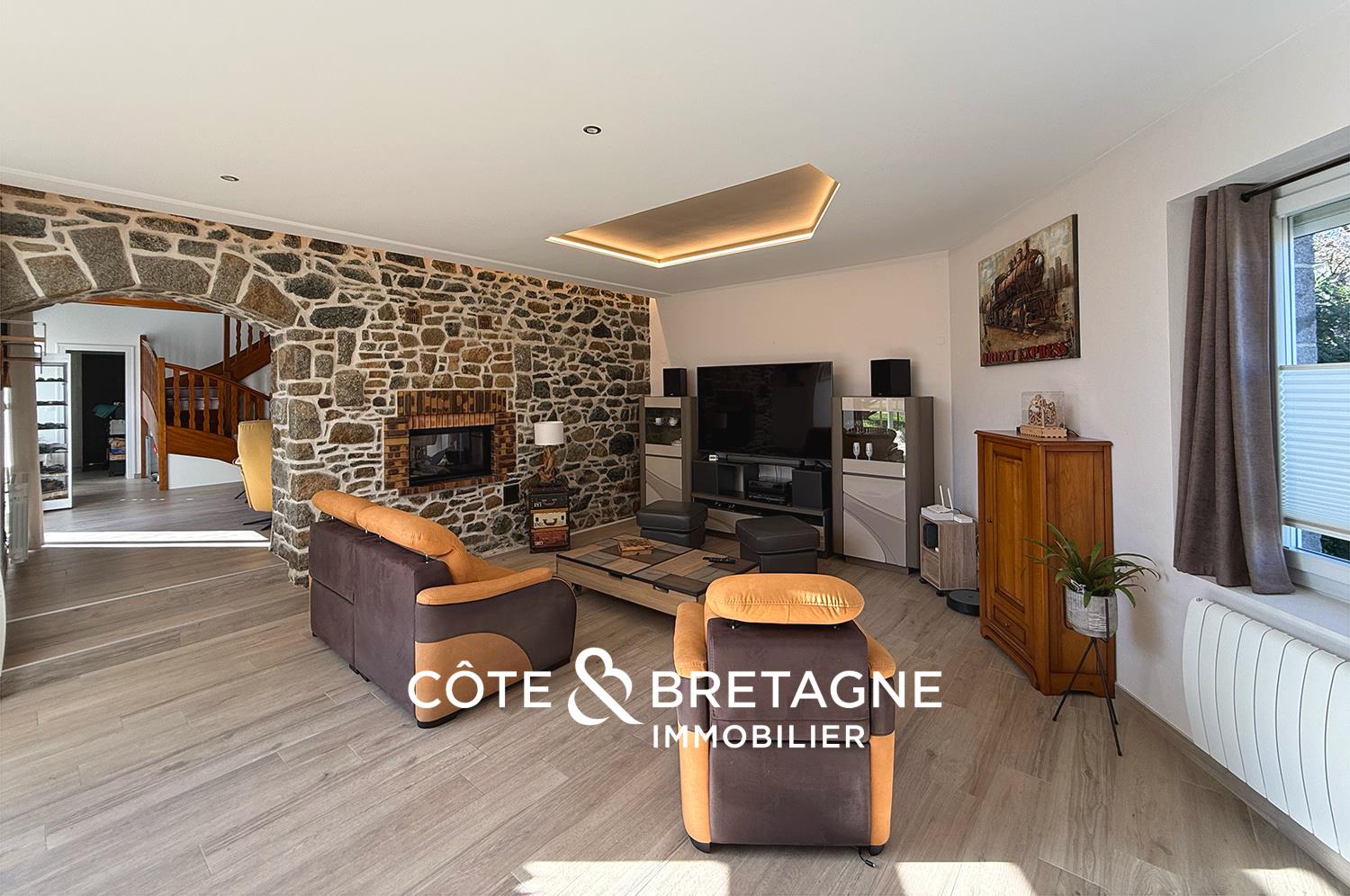 Maison à vendre, 184m², Hillion