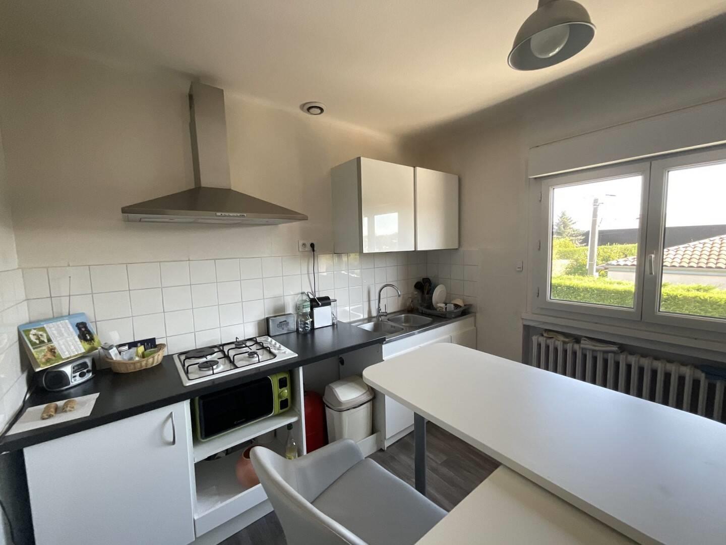 Maison à louer, 67m², Sury-le-Comtal