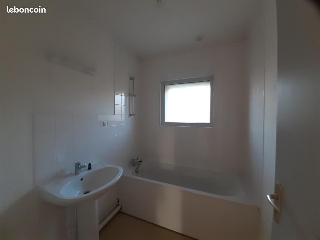 Appartement à louer, 80m², Luxeuil-les-Bains