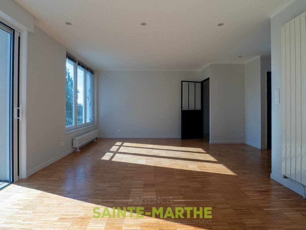 Maison à louer, 105m², Chauray