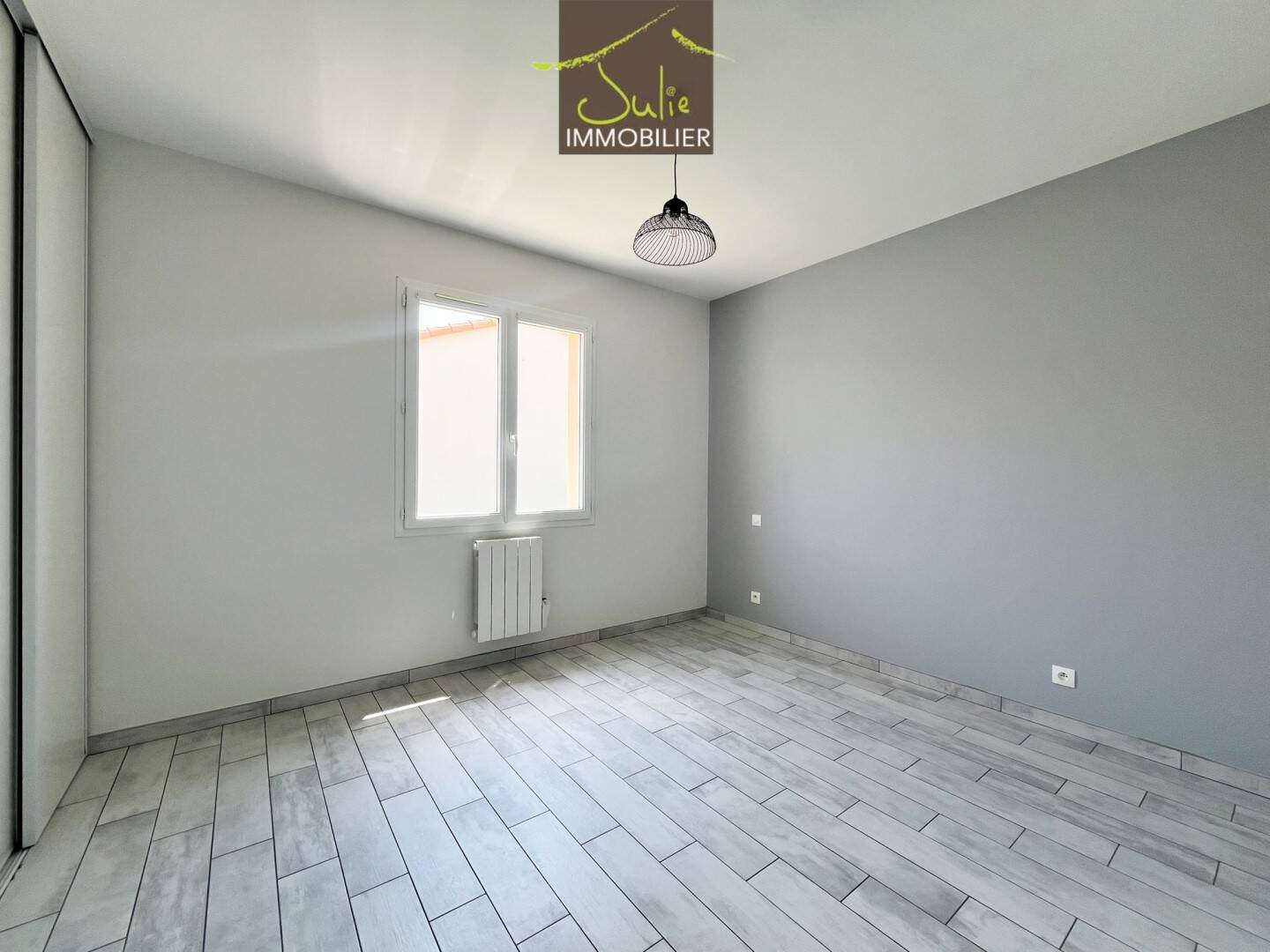 Maison à louer, 91m², Bressuire