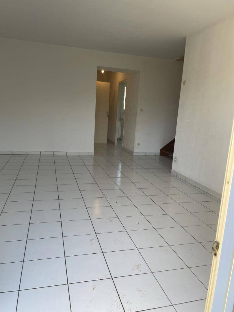 Maison à louer, 78m², Touvre