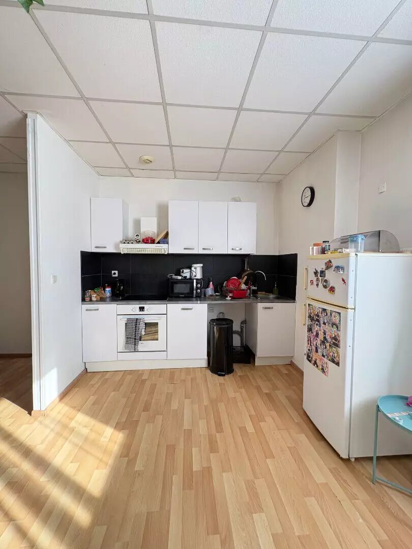Appartement à louer, 84m², Biguglia