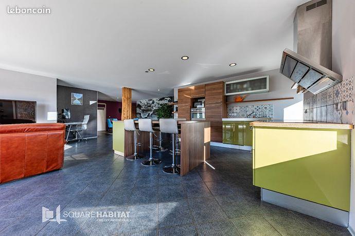 Maison à vendre, 322m², Villers-le-Lac