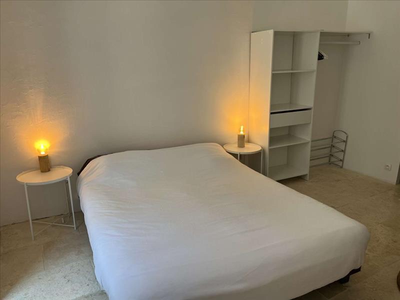 Appartement à louer, 39m², Nîmes
