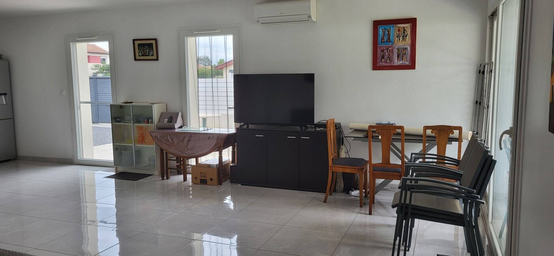 Maison à louer, 81m², Parentis-en-Born