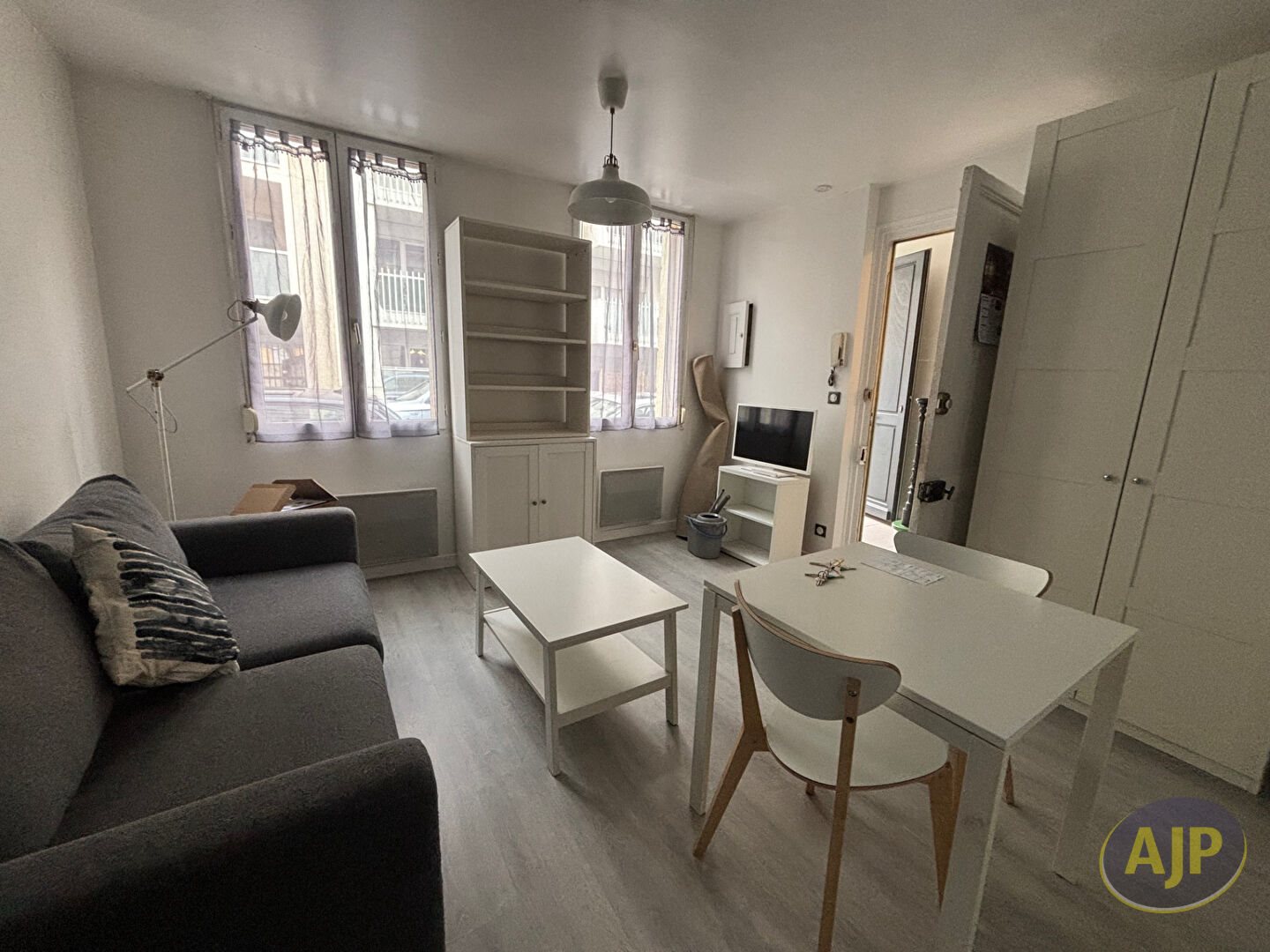Appartement à louer, 19m², Bordeaux