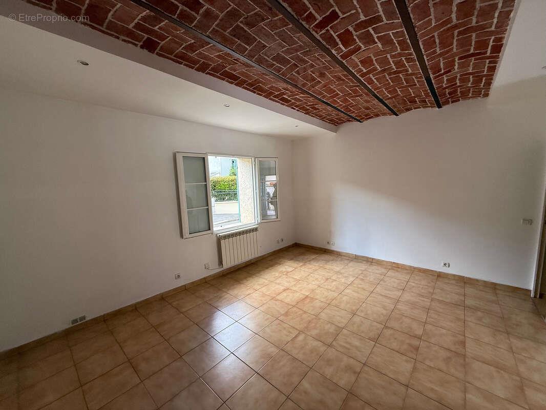 Maison à louer, 80m², Chambly