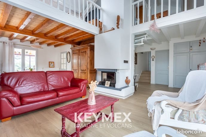 Maison à vendre, 272m², Lempdes