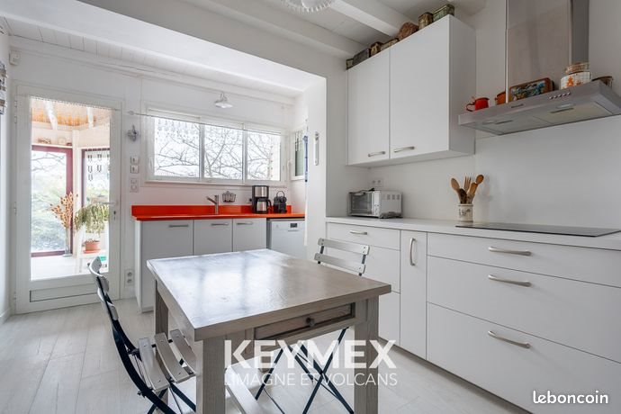 Maison à vendre, 272m², Lempdes