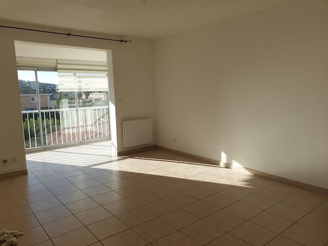 Appartement à louer, 85m², Sanary-sur-Mer