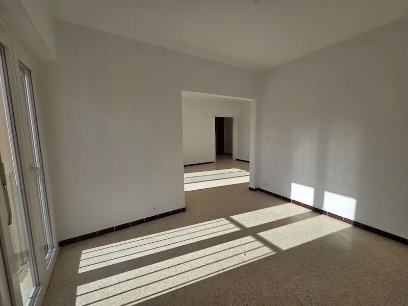 Appartement à louer, 75m², Sanary-sur-Mer