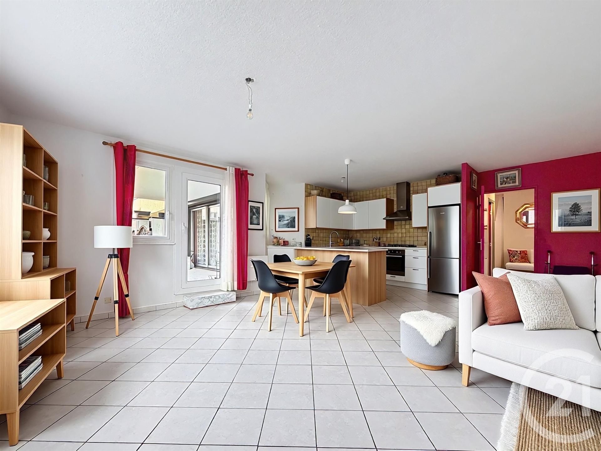 Appartement à vendre, 76m², Sathonay-Camp