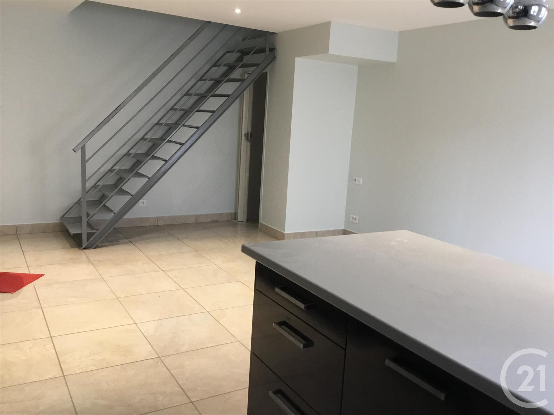 Maison à louer, 80m², Miribel
