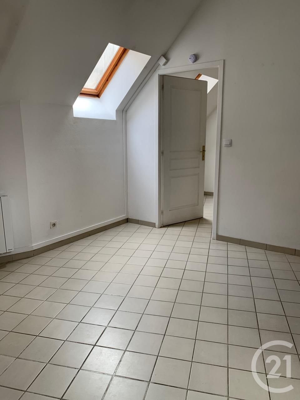 Appartement à louer, 28m², Anet